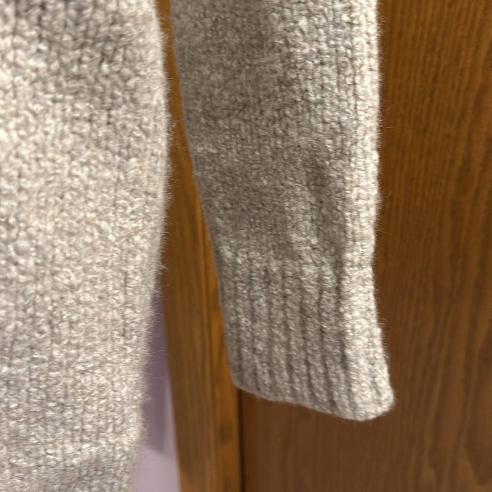 Vince size small sweater cardigan. - Picture 3 of 11